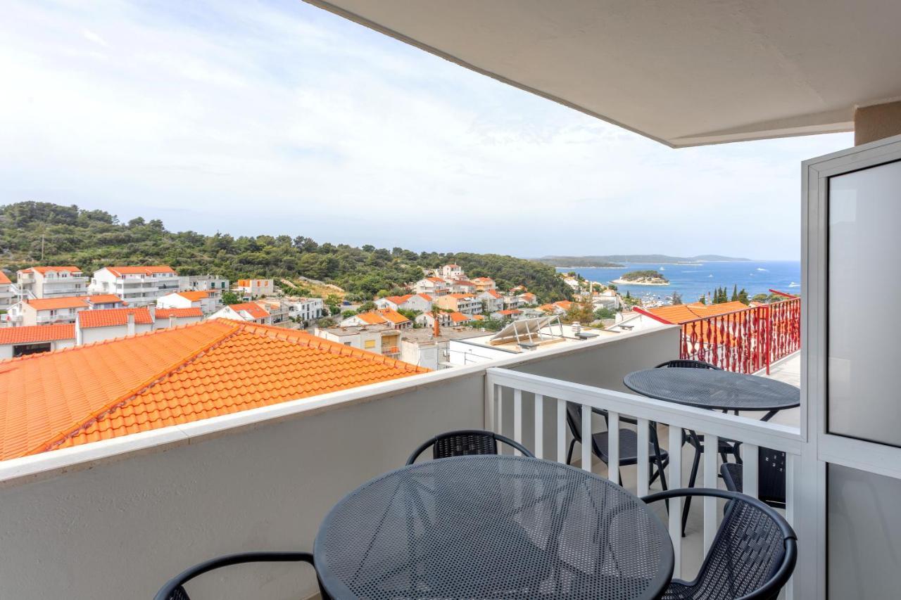 Villa M&M Hvar Town Esterno foto